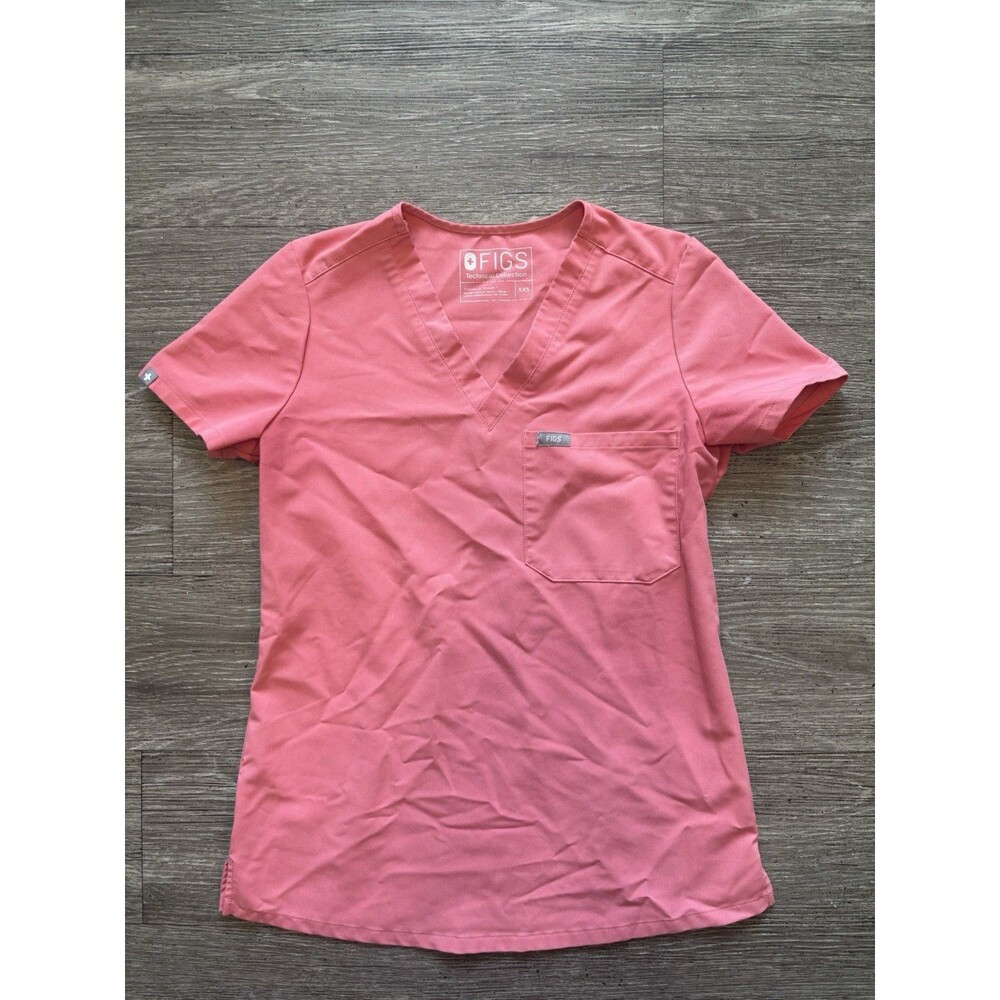 FIGS Women's Catarina One-Pocket Scrub Top In Pink FW1000 Size XXS